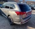 Серый Мицубиси Outlander PHEV, объемом двигателя 2 л и пробегом 176 тыс. км за 21990 $, фото 2 на Automoto.ua