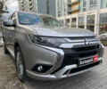 Серый Мицубиси Outlander PHEV, объемом двигателя 2.4 л и пробегом 13 тыс. км за 31490 $, фото 1 на Automoto.ua