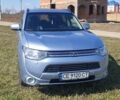 Синій Міцубісі Outlander PHEV, об'ємом двигуна 2 л та пробігом 134 тис. км за 19500 $, фото 1 на Automoto.ua