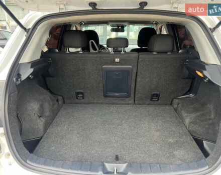 Белый Мицубиси Outlander Sport, объемом двигателя 2 л и пробегом 177 тыс. км за 10300 $, фото 17 на Automoto.ua