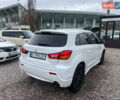 Белый Мицубиси Outlander Sport, объемом двигателя 2 л и пробегом 177 тыс. км за 10300 $, фото 6 на Automoto.ua