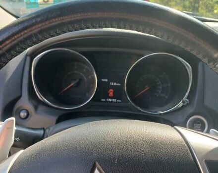 Білий Міцубісі Outlander Sport, об'ємом двигуна 2 л та пробігом 280 тис. км за 8500 $, фото 7 на Automoto.ua