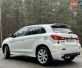 Белый Мицубиси Outlander Sport, объемом двигателя 2 л и пробегом 260 тыс. км за 8999 $, фото 4 на Automoto.ua