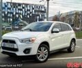 Білий Міцубісі Outlander Sport, об'ємом двигуна 2 л та пробігом 240 тис. км за 8799 $, фото 1 на Automoto.ua