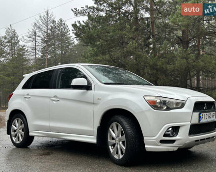 Белый Мицубиси Outlander Sport, объемом двигателя 2 л и пробегом 260 тыс. км за 8999 $, фото 8 на Automoto.ua