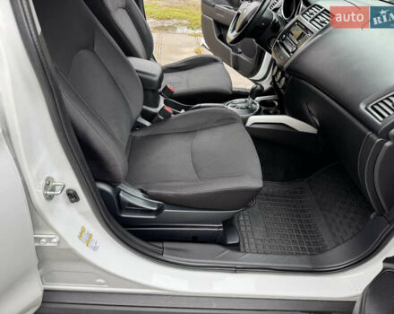 Белый Мицубиси Outlander Sport, объемом двигателя 2 л и пробегом 160 тыс. км за 10800 $, фото 34 на Automoto.ua