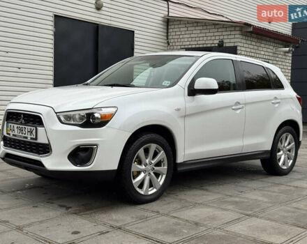 Белый Мицубиси Outlander Sport, объемом двигателя 2 л и пробегом 160 тыс. км за 10800 $, фото 6 на Automoto.ua