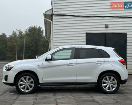 Белый Мицубиси Outlander Sport, объемом двигателя 2 л и пробегом 160 тыс. км за 10800 $, фото 50 на Automoto.ua