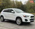 Белый Мицубиси Outlander Sport, объемом двигателя 2 л и пробегом 160 тыс. км за 10800 $, фото 1 на Automoto.ua