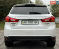 Белый Мицубиси Outlander Sport, объемом двигателя 2 л и пробегом 160 тыс. км за 10800 $, фото 4 на Automoto.ua