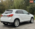 Белый Мицубиси Outlander Sport, объемом двигателя 2 л и пробегом 160 тыс. км за 10800 $, фото 3 на Automoto.ua