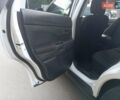 Білий Міцубісі Outlander Sport, об'ємом двигуна 2 л та пробігом 150 тис. км за 9500 $, фото 24 на Automoto.ua