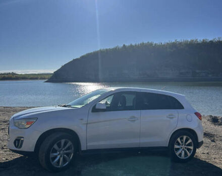 Белый Мицубиси Outlander Sport, объемом двигателя 2 л и пробегом 255 тыс. км за 12000 $, фото 29 на Automoto.ua