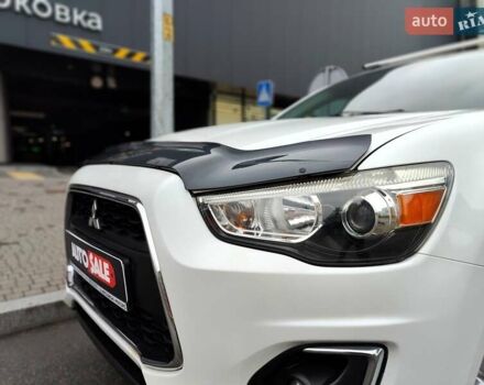 Белый Мицубиси Outlander Sport, объемом двигателя 2.4 л и пробегом 207 тыс. км за 9990 $, фото 1 на Automoto.ua