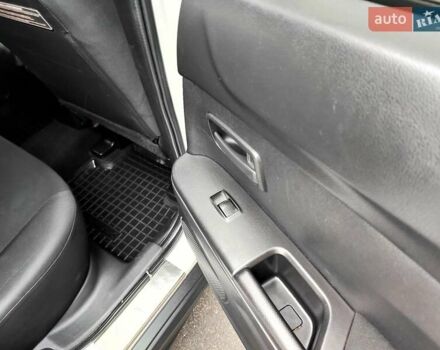 Белый Мицубиси Outlander Sport, объемом двигателя 2.4 л и пробегом 207 тыс. км за 9990 $, фото 43 на Automoto.ua