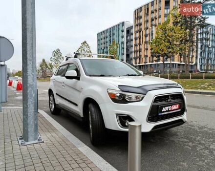 Белый Мицубиси Outlander Sport, объемом двигателя 2.4 л и пробегом 207 тыс. км за 9990 $, фото 28 на Automoto.ua