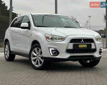 Белый Мицубиси Outlander Sport, объемом двигателя 2 л и пробегом 257 тыс. км за 10800 $, фото 8 на Automoto.ua