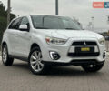 Белый Мицубиси Outlander Sport, объемом двигателя 2 л и пробегом 257 тыс. км за 10800 $, фото 8 на Automoto.ua