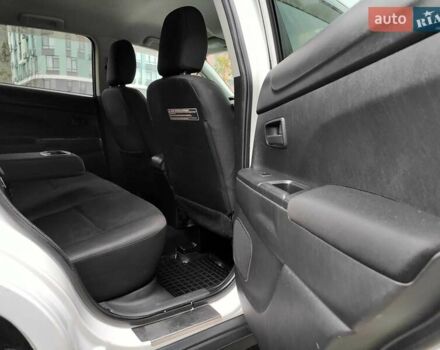 Белый Мицубиси Outlander Sport, объемом двигателя 2.4 л и пробегом 207 тыс. км за 9990 $, фото 42 на Automoto.ua