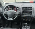 Белый Мицубиси Outlander Sport, объемом двигателя 2 л и пробегом 257 тыс. км за 10800 $, фото 19 на Automoto.ua