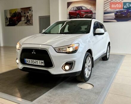 Білий Міцубісі Outlander Sport, об'ємом двигуна 2.4 л та пробігом 160 тис. км за 12500 $, фото 1 на Automoto.ua