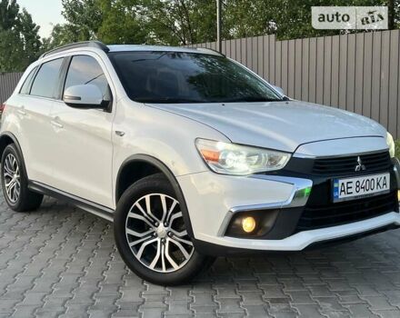 Білий Міцубісі Outlander Sport, об'ємом двигуна 2.4 л та пробігом 98 тис. км за 12850 $, фото 36 на Automoto.ua