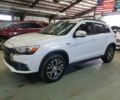 Белый Мицубиси Outlander Sport, объемом двигателя 2.4 л и пробегом 186 тыс. км за 1600 $, фото 1 на Automoto.ua
