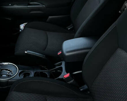 Білий Міцубісі Outlander Sport, об'ємом двигуна 2 л та пробігом 77 тис. км за 14000 $, фото 13 на Automoto.ua