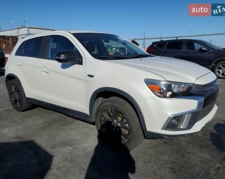 Білий Міцубісі Outlander Sport, об'ємом двигуна 2 л та пробігом 154 тис. км за 1500 $, фото 4 на Automoto.ua