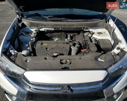 Білий Міцубісі Outlander Sport, об'ємом двигуна 2 л та пробігом 154 тис. км за 1500 $, фото 11 на Automoto.ua