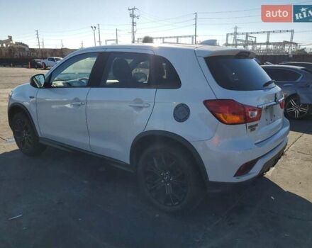Білий Міцубісі Outlander Sport, об'ємом двигуна 2 л та пробігом 154 тис. км за 1500 $, фото 1 на Automoto.ua