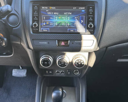 Белый Мицубиси Outlander Sport, объемом двигателя 2 л и пробегом 144 тыс. км за 16400 $, фото 27 на Automoto.ua