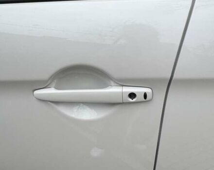 Білий Міцубісі Outlander Sport, об'ємом двигуна 2.4 л та пробігом 68 тис. км за 17000 $, фото 16 на Automoto.ua