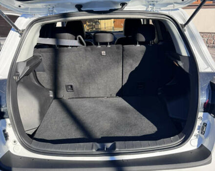 Белый Мицубиси Outlander Sport, объемом двигателя 2 л и пробегом 144 тыс. км за 16400 $, фото 18 на Automoto.ua