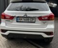 Білий Міцубісі Outlander Sport, об'ємом двигуна 2.4 л та пробігом 68 тис. км за 17000 $, фото 6 на Automoto.ua