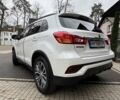Білий Міцубісі Outlander Sport, об'ємом двигуна 2.4 л та пробігом 68 тис. км за 17000 $, фото 5 на Automoto.ua