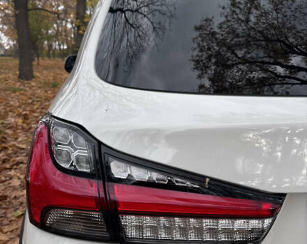 Міцубісі Outlander Sport 2019 у Кропивницькому (Кіровограді) на Automoto.ua Білий Міцубісі Outlander Sport, об'ємом двигуна 0 л та пробігом 89 тис. км за 15800 $, фото 22 на Automoto.ua