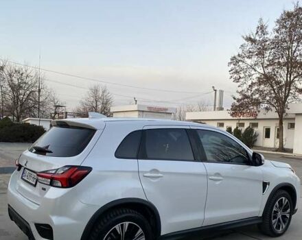 Белый Мицубиси Outlander Sport, объемом двигателя 2.4 л и пробегом 59 тыс. км за 19000 $, фото 5 на Automoto.ua