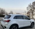 Белый Мицубиси Outlander Sport, объемом двигателя 2.4 л и пробегом 59 тыс. км за 19000 $, фото 5 на Automoto.ua