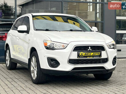 Белый Мицубиси Outlander Sport, объемом двигателя 2 л и пробегом 224 тыс. км за 9900 $, фото 1 на Automoto.ua