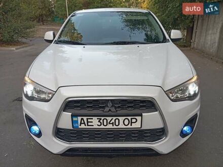 Мицубиси Outlander Sport 2013 в Никополе на Automoto.ua Белый Мицубиси Outlander Sport, объемом двигателя 2 л и пробегом 150 тыс. км за 9700 $, фото 1 на Automoto.ua