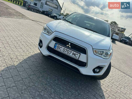 Міцубісі Outlander Sport 2014 у Львові на Automoto.ua Білий Міцубісі Outlander Sport, об'ємом двигуна 2 л та пробігом 178 тис. км за 10600 $, фото 1 на Automoto.ua