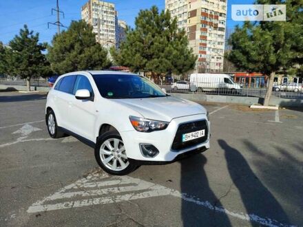 Білий Міцубісі Outlander Sport, об'ємом двигуна 0 л та пробігом 145 тис. км за 12000 $, фото 1 на Automoto.ua