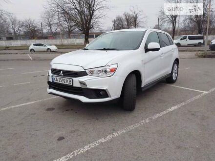 Белый Мицубиси Outlander Sport, объемом двигателя 2.4 л и пробегом 96 тыс. км за 13950 $, фото 1 на Automoto.ua