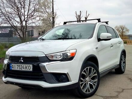 Білий Міцубісі Outlander Sport, об'ємом двигуна 2.4 л та пробігом 154 тис. км за 16800 $, фото 1 на Automoto.ua