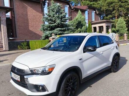 Білий Міцубісі Outlander Sport, об'ємом двигуна 2 л та пробігом 141 тис. км за 15200 $, фото 1 на Automoto.ua