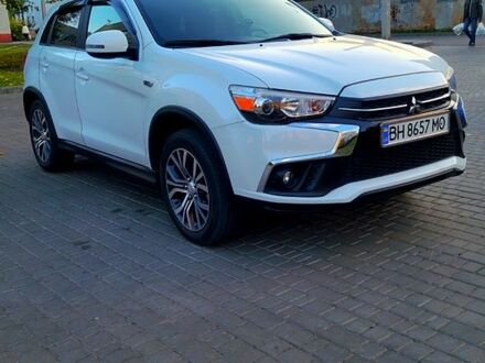 Мицубиси Outlander Sport 2018 в Одессе на Automoto.ua Белый Мицубиси Outlander Sport, объемом двигателя 2 л и пробегом 52 тыс. км за 15000 $, фото 1 на Automoto.ua