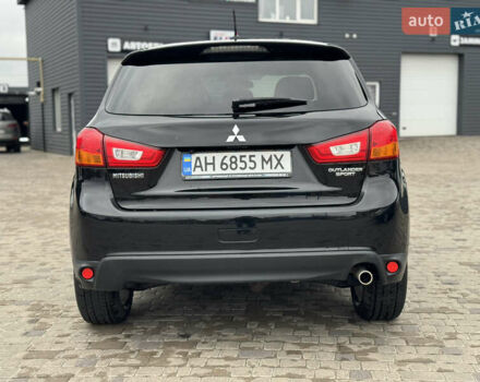 Черный Мицубиси Outlander Sport, объемом двигателя 2 л и пробегом 157 тыс. км за 11900 $, фото 3 на Automoto.ua