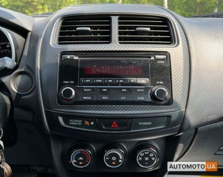 Чорний Міцубісі Outlander Sport, об'ємом двигуна 2 л та пробігом 120 тис. км за 11699 $, фото 14 на Automoto.ua