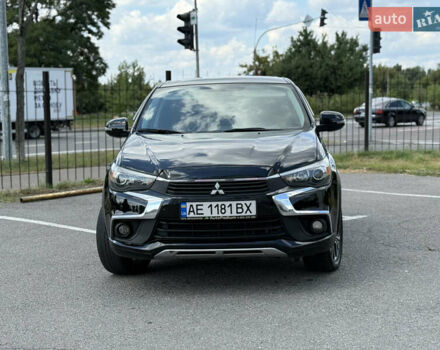 Черный Мицубиси Outlander Sport, объемом двигателя 2 л и пробегом 90 тыс. км за 11900 $, фото 3 на Automoto.ua